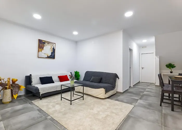 Central Flat With Garden